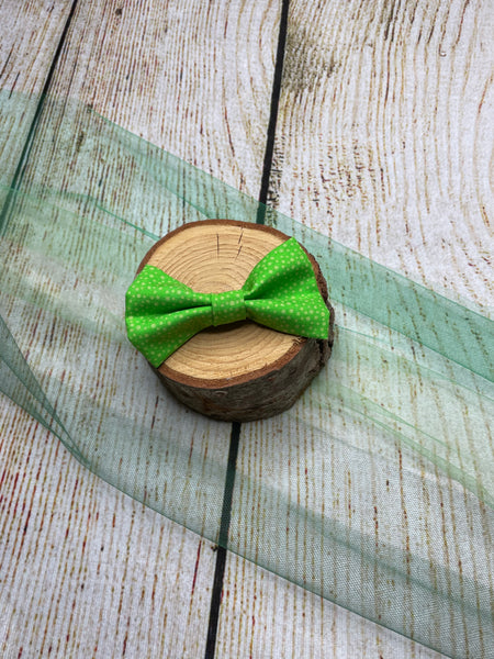 Green Fabric Bow Clip