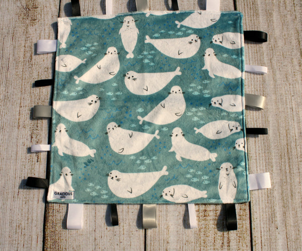Seal Taggy Blanket